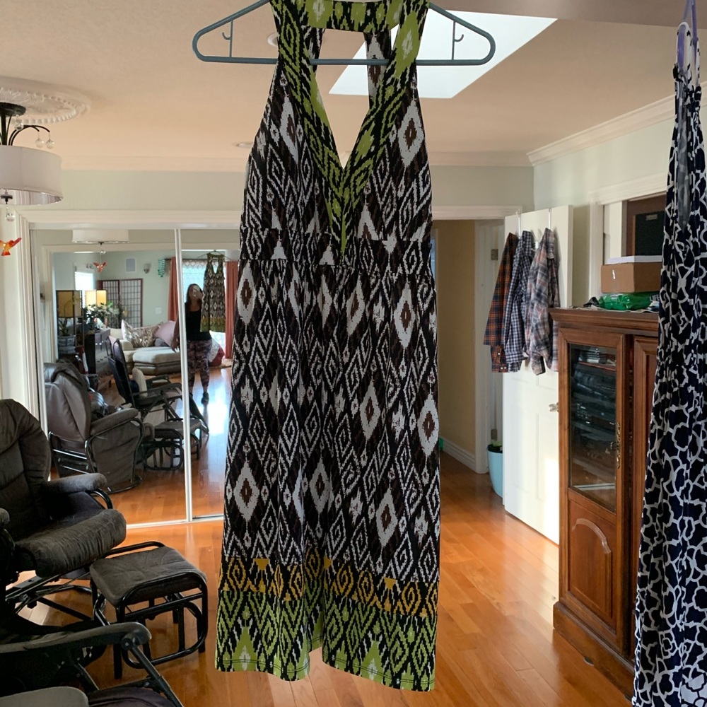 Inc dress size medium